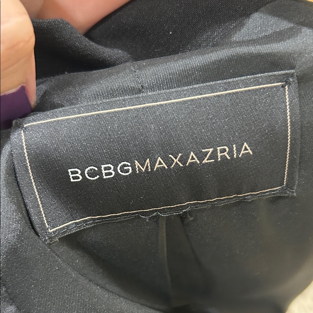 New BCBG Maxazria Elegant Black Women's Blazer in perfect condition - Picture 11 of 11